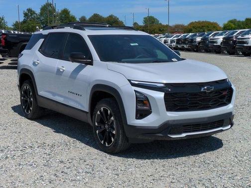 Polar White 2026 Chevrolet Equinox RS
