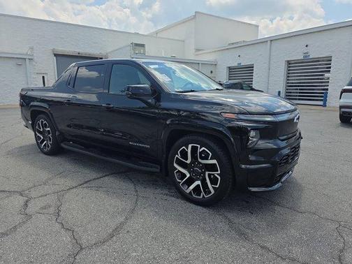 2024 Chevrolet Silverado EV RST