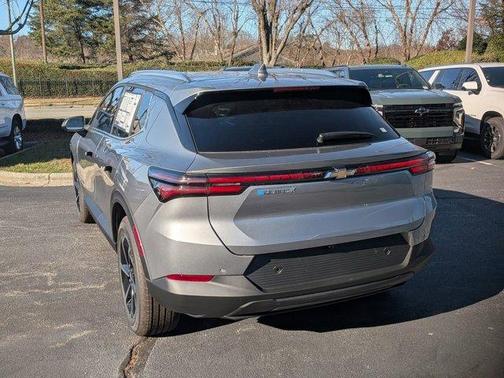 2026 Chevrolet Equinox EV LT 2