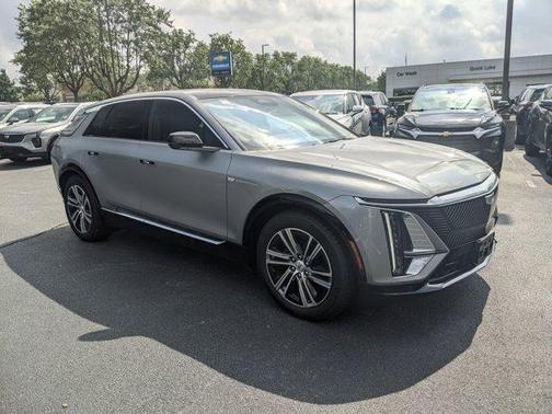 2024 Cadillac LYRIQ Luxury