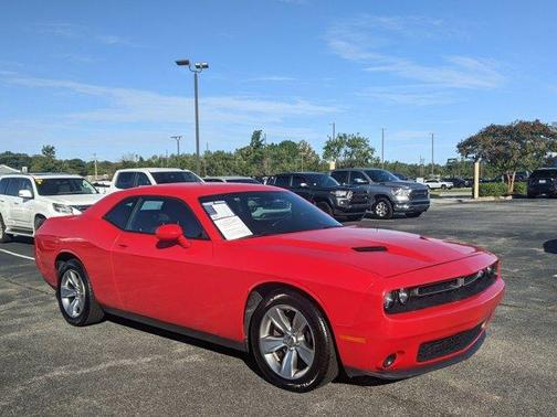 2019 Dodge Challenger SXT