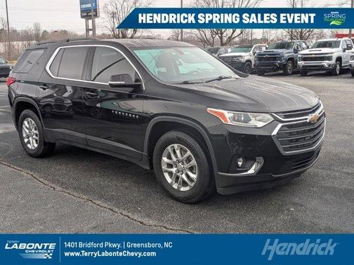 2020 Chevrolet Traverse LT Cloth