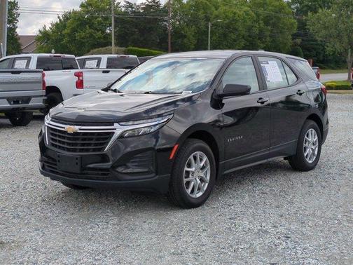 Mosaic Black Metallic 2023 Chevrolet Equinox LS