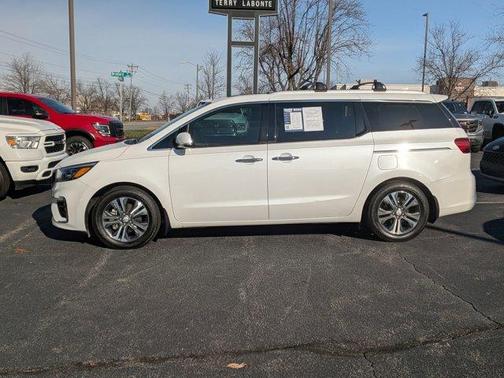 2020 Kia Sedona SX