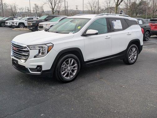 2023 GMC Terrain SLT