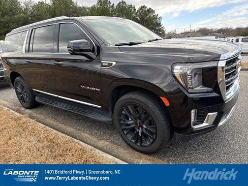 2023 GMC Yukon XL SLT