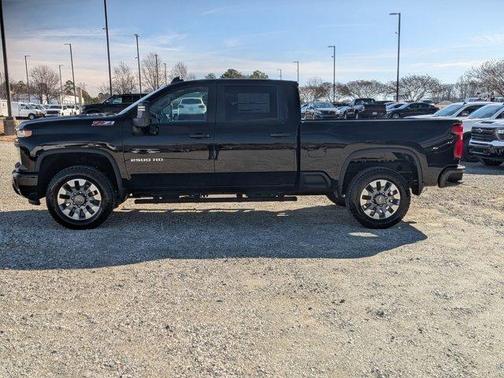 2026 Chevrolet Silverado 2500 Custom