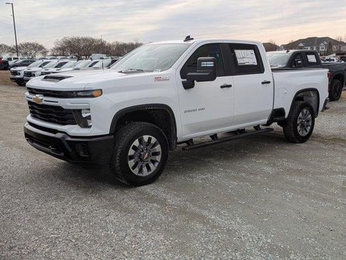 2026 Chevrolet Silverado 2500 Custom