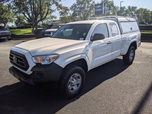 2022 Toyota Tacoma SR