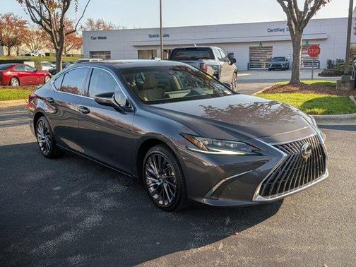 2024 Lexus ES 300h Ultra Luxury