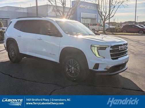 2025 GMC Acadia Elevation