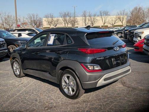 2023 Hyundai KONA SEL