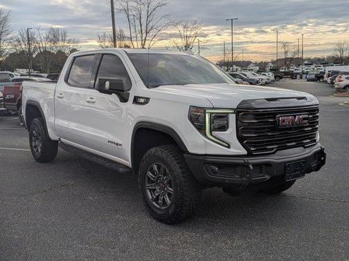 2024 GMC Sierra 1500 AT4X