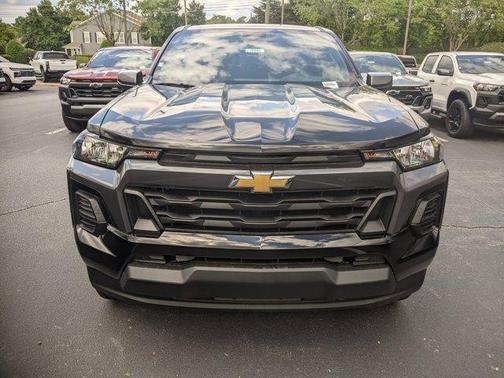2025 Chevrolet Colorado LT
