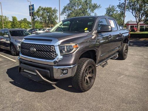 2018 Toyota Tundra SR5