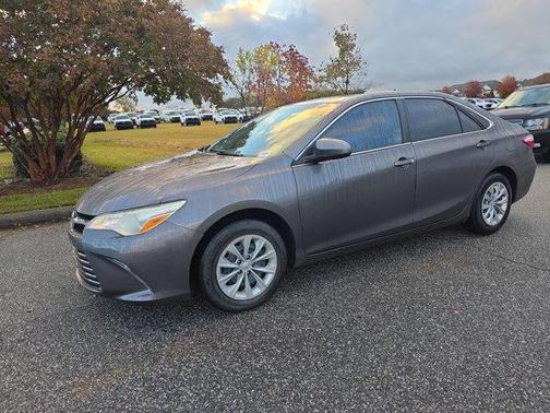 2016 Toyota Camry XSE