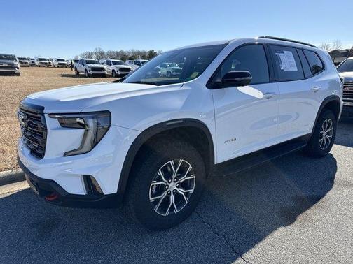 2024 GMC Acadia AT4
