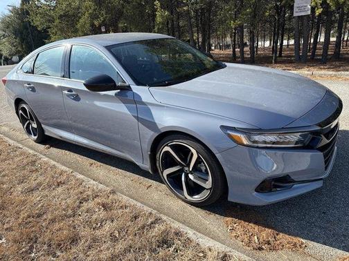 2022 Honda Accord Sport SE