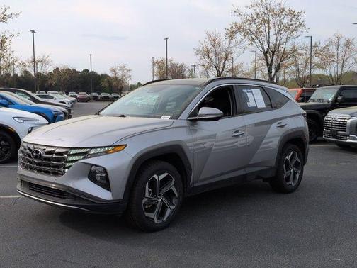 Shimmering Silver 2024 Hyundai TUCSON Plug-In Hybrid Limited