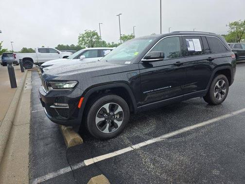 2023 Jeep Grand Cherokee 4xe Base