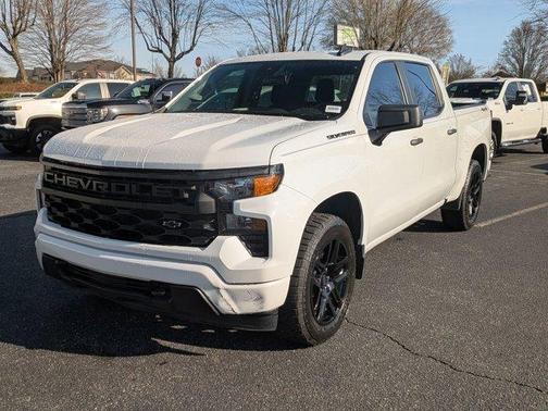 2024 Chevrolet Silverado 1500 Custom
