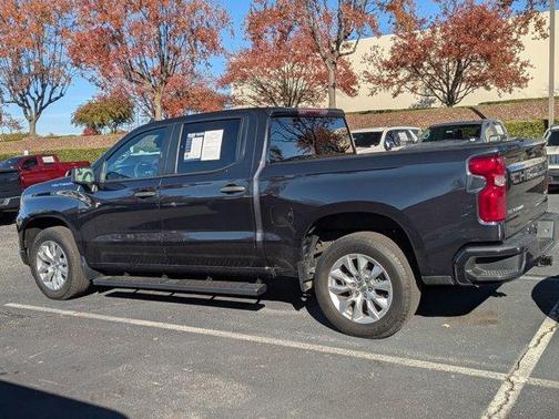 2022 Chevrolet Silverado 1500 Custom