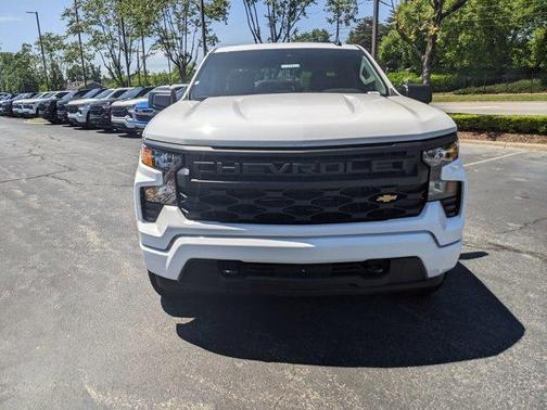 2025 Chevrolet Silverado 1500 Custom