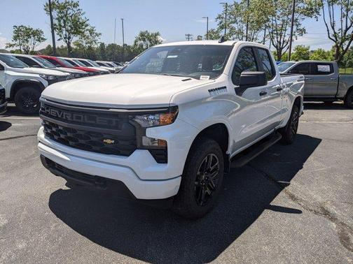 2025 Chevrolet Silverado 1500 Custom