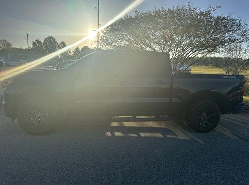 Black 2024 Chevrolet Silverado 1500 Custom
