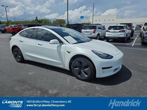2020 Tesla Model 3 Standard Range