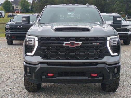 Sterling Gray Metallic 2026 Chevrolet Silverado 2500 ZR2