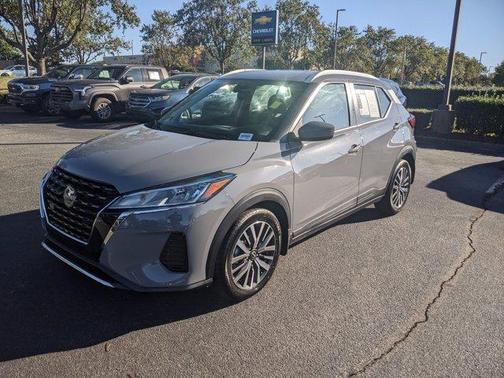 2023 Nissan Kicks SV