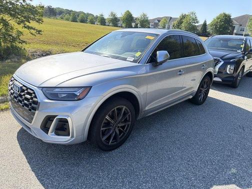 Florett Silver Metallic 2022 Audi SQ5 3.0T Premium Plus