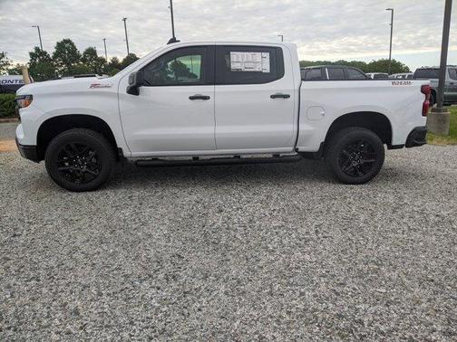 2025 Chevrolet Silverado 1500 Custom Trail Boss