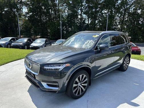 2022 Volvo XC90 Recharge Plug-In Hybrid INSCRIPTION