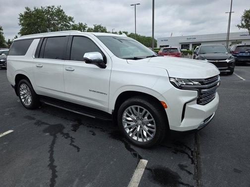 2023 Chevrolet Suburban Premier