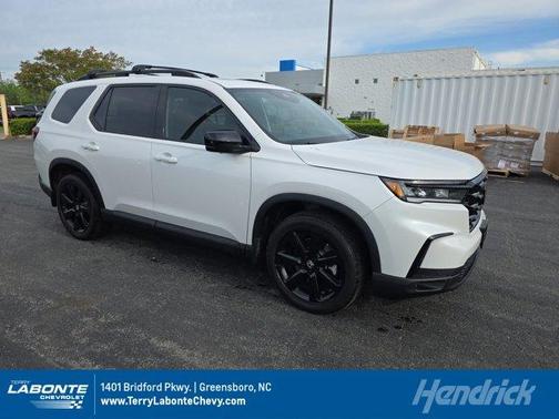 2025 Honda Pilot Black Edition
