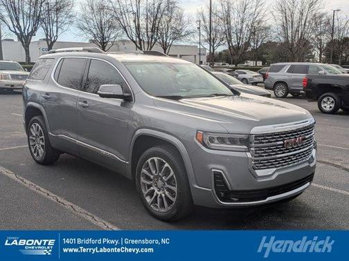 2023 GMC Acadia Denali