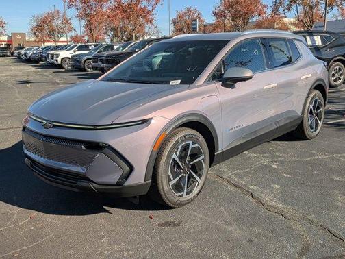 2026 Chevrolet Equinox EV LT 2