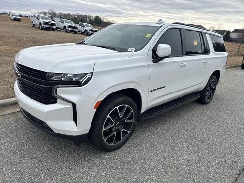 2023 Chevrolet Suburban RST