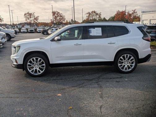 2024 GMC Acadia Denali