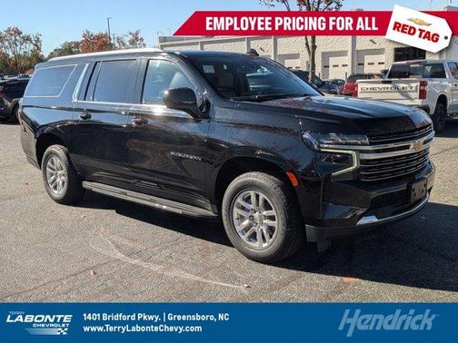 2023 Chevrolet Suburban LT