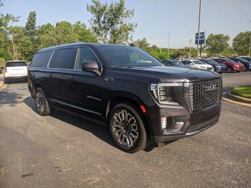 2023 GMC Yukon XL Denali Ultimate