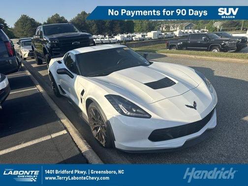 Arctic White 2017 Chevrolet Corvette Grand Sport