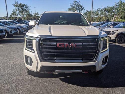 2023 GMC Yukon AT4