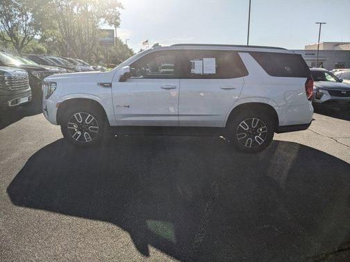 2023 GMC Yukon AT4