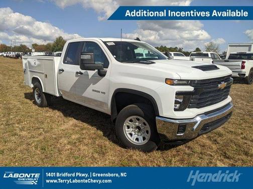 2025 Chevrolet Silverado 3500 WT