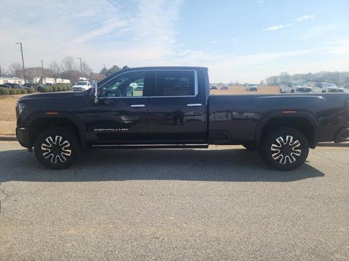 2024 GMC Sierra 2500 Denali Ultimate