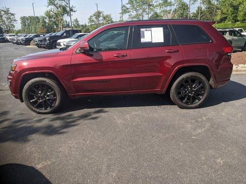 2021 Jeep Grand Cherokee Laredo X
