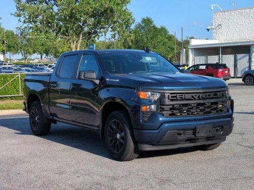 Northsky Blue Metallic 2022 Chevrolet Silverado 1500 Custom